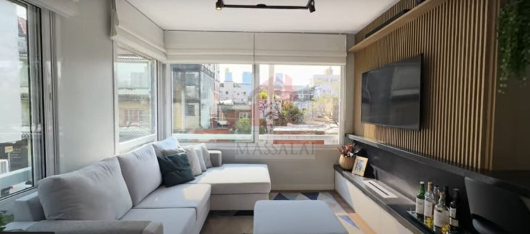 Imagem Apartamento com 2 Quartos à Venda, em Menino Deus - Porto Alegre Imagem Apartamento com 2 Quartos à Venda, em Menino Deus - Porto Alegre