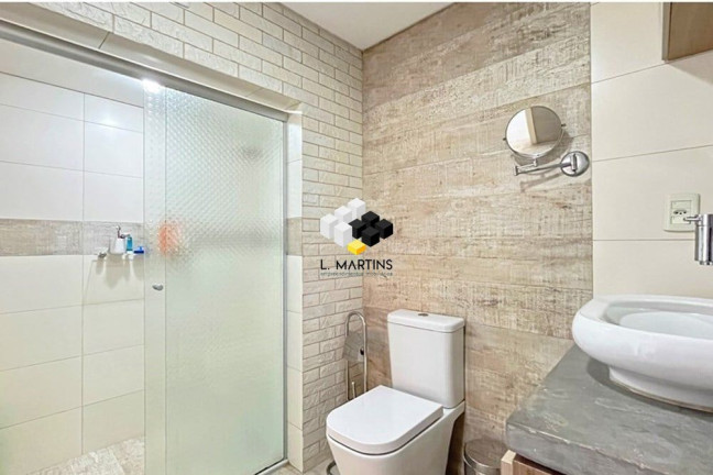 Imagem Casa com 3 Quartos à Venda, 395 m² em Espírito Santo - Porto Alegre Imagem Casa com 3 Quartos à Venda, 395 m² em Espírito Santo - Porto Alegre