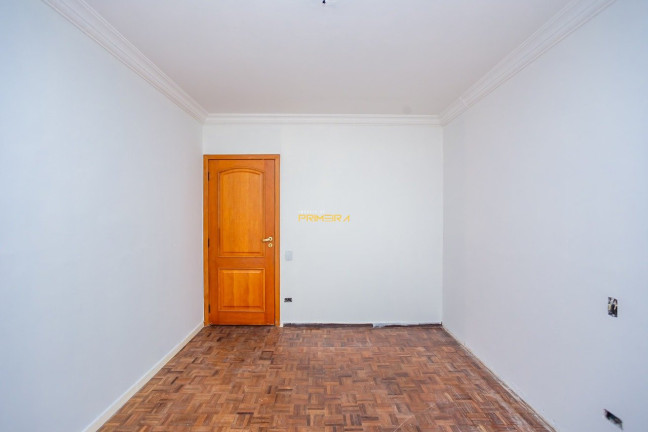 Imagem Apartamento com 3 Quartos à Venda, 210 m² em Cabral - Curitiba