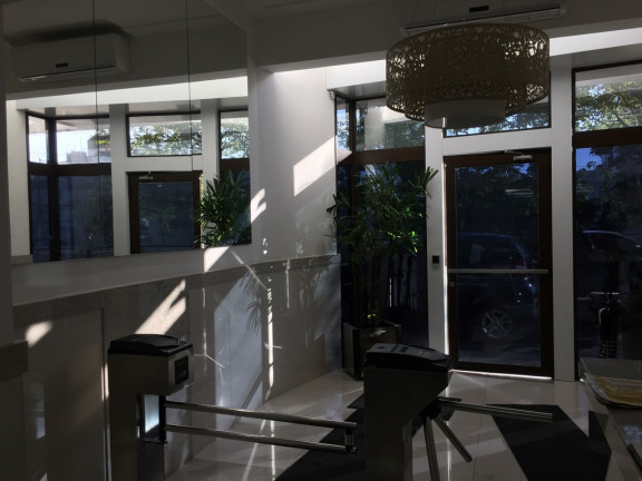Imagem Sala Comercial à Venda, 46 m² em Três Figueiras - Porto Alegre