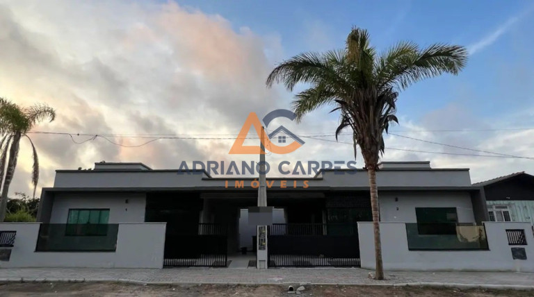 Imagem Imóvel com 2 Quartos à Venda, 84 m² em Itacolomi - Balneário Piçarras Imagem Imóvel com 2 Quartos à Venda, 84 m² em Itacolomi - Balneário Piçarras