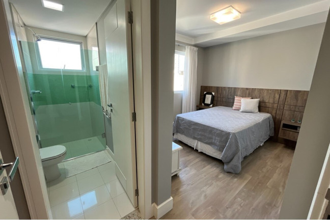 Imagem Imóvel com 3 Quartos à Venda, 163 m² em Centro - Balneário Camboriú Imagem Imóvel com 3 Quartos à Venda, 163 m² em Centro - Balneário Camboriú