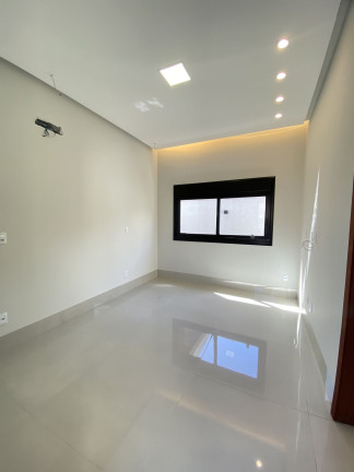 Imagem Casa com 3 Quartos à Venda, 256 m² em Condomínio Meridian - Goianésia Imagem Casa com 3 Quartos à Venda, 256 m² em Condomínio Meridian - Goianésia