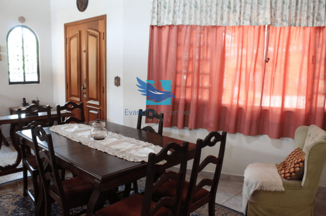 Imagem Casa com 3 Quartos à Venda, 228 m² em Iporanga - Aguas De Sao Pedro Imagem Casa com 3 Quartos à Venda, 228 m² em Iporanga - Aguas De Sao Pedro