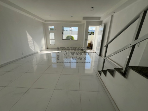 Imagem Casa com 4 Quartos à Venda, 180 m² em Taquara - Rio De Janeiro Imagem Casa com 4 Quartos à Venda, 180 m² em Taquara - Rio De Janeiro