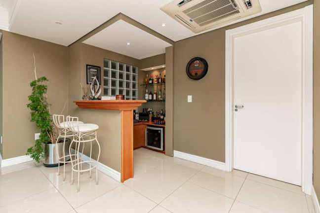 Imagem Apartamento com 4 Quartos à Venda, 262 m² em Três Figueiras - Porto Alegre Imagem Apartamento com 4 Quartos à Venda, 262 m² em Três Figueiras - Porto Alegre