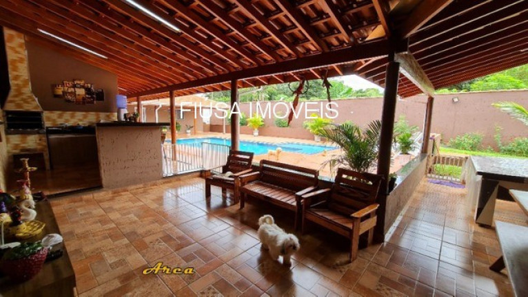 Imagem Imóvel com 4 Quartos à Venda, 2.000 m² em Garimpo - Batatais Imagem Imóvel com 4 Quartos à Venda, 2.000 m² em Garimpo - Batatais