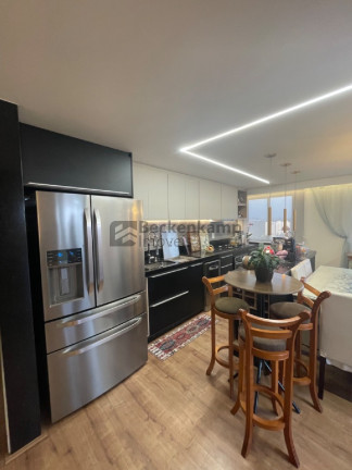 Imagem Imóvel com 3 Quartos à Venda, 212 m² em Bela Vista - Volta Redonda Imagem Imóvel com 3 Quartos à Venda, 212 m² em Bela Vista - Volta Redonda