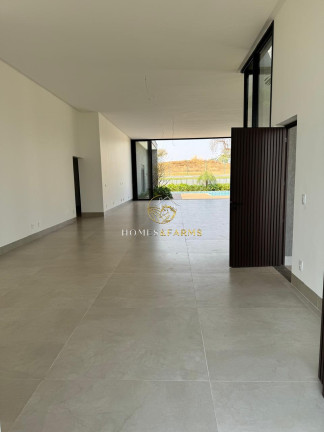 Imagem Casa com 4 Quartos à Venda, 480 m² em Loteamento Portal Do Sol I - Goiânia