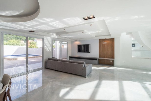 Imagem Casa de Condomínio com 5 Quartos à Venda, 400 m² em Ariribá - Balneário Camboriú