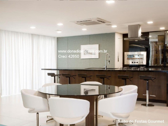 Imagem Apartamento com 3 Quartos à Venda, 189 m² em Agronômica - Florianópolis Imagem Apartamento com 3 Quartos à Venda, 189 m² em Agronômica - Florianópolis