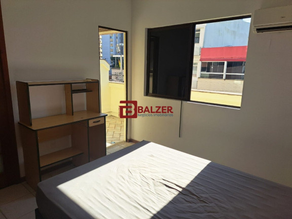 Imagem Apartamento com 1 Quarto à Venda, 137 m² em Centro - Florianópolis Imagem Apartamento com 1 Quarto à Venda, 137 m² em Centro - Florianópolis