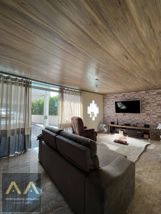 Imagem Casa com 3 Quartos à Venda, 230 m² em Alphaville - Santana De Parnaíba
