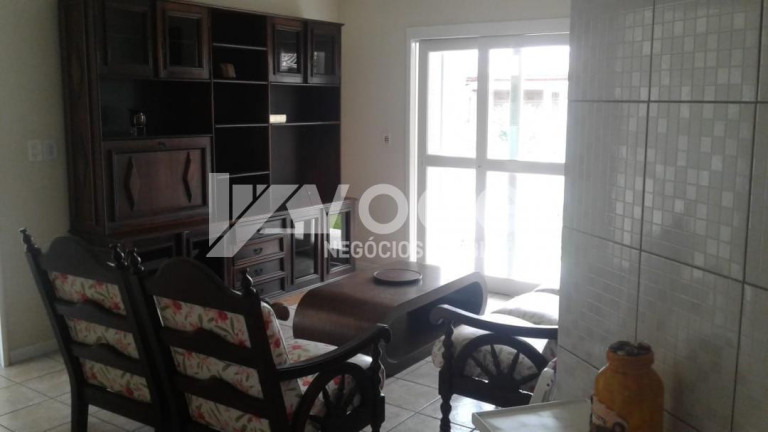 Imagem Casa com 6 Quartos à Venda, 184 m² em Centro - Capao Da Canoa Imagem Casa com 6 Quartos à Venda, 184 m² em Centro - Capao Da Canoa