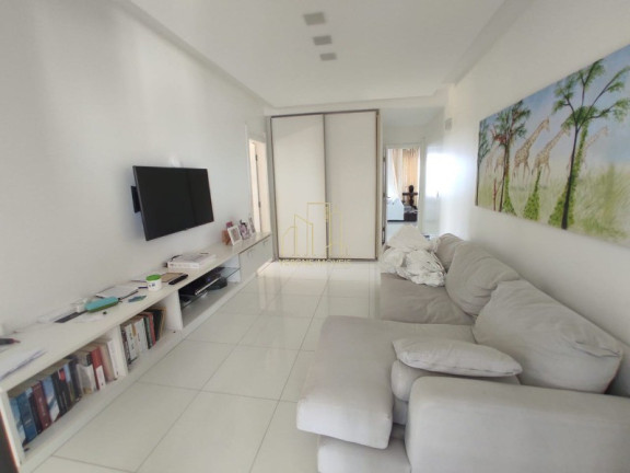 Imagem Imóvel com 4 Quartos à Venda, 315 m² em Ondina - Salvador Imagem Imóvel com 4 Quartos à Venda, 315 m² em Ondina - Salvador