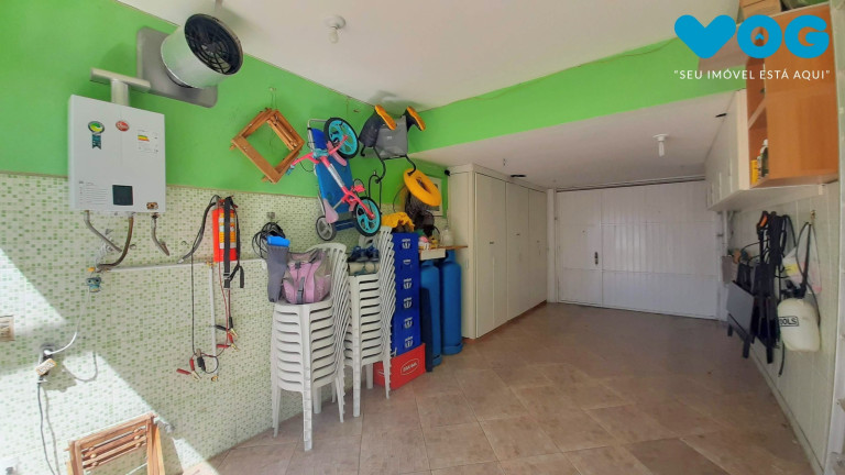 Imagem Casa com 3 Quartos à Venda, 171 m² em Teresópolis - Porto Alegre