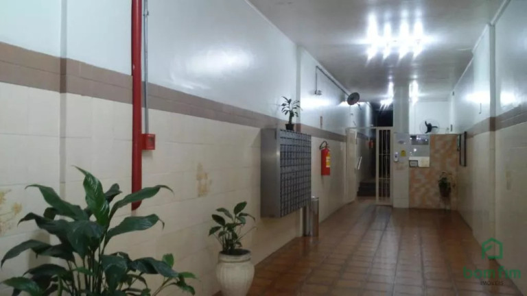 Imagem Apartamento com 3 Quartos à Venda, 90 m² em Centro Histórico - Porto Alegre Imagem Apartamento com 3 Quartos à Venda, 90 m² em Centro Histórico - Porto Alegre