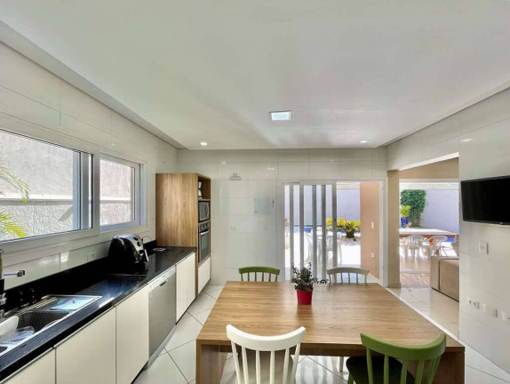 Imagem Casa com 4 Quartos à Venda, 316 m² em Moinho Velho - Cotia Imagem Casa com 4 Quartos à Venda, 316 m² em Moinho Velho - Cotia