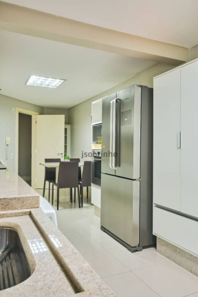 Apartamento com 3 Quartos à Venda, 148 m² em Barra Sul - Balneário Camboriú