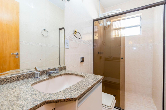 Imagem Sobrado com 3 Quartos à Venda, 118 m² em Campina Do Siqueira - Curitiba Imagem Sobrado com 3 Quartos à Venda, 118 m² em Campina Do Siqueira - Curitiba