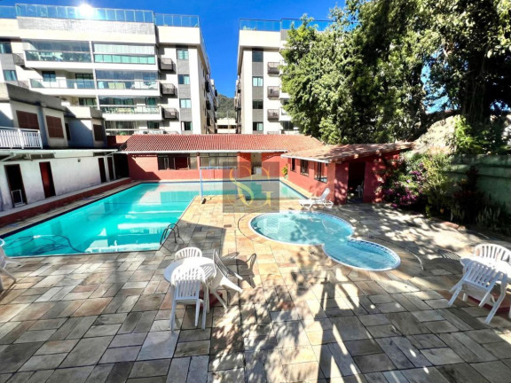 Imagem Casa de Condomínio com 3 Quartos à Venda,  em Alto - Teresópolis