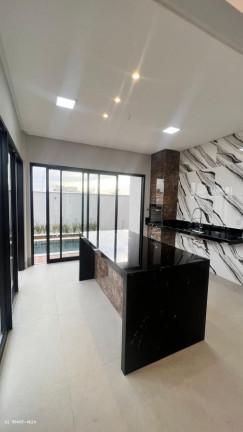 Imagem Casa com 3 Quartos à Venda, 300 m² em Terras Alpha Residencial 2 - Senador Canedo