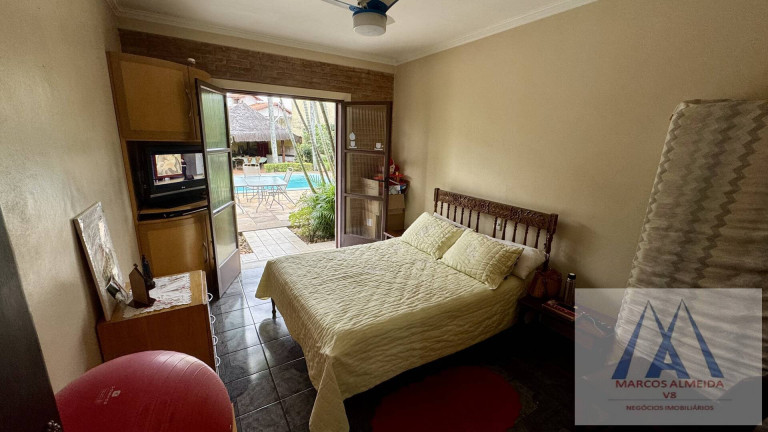 Imagem Casa com 4 Quartos à Venda, 380 m² em Centro - Mogi Das Cruzes Imagem Casa com 4 Quartos à Venda, 380 m² em Centro - Mogi Das Cruzes