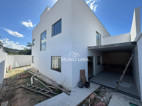 Imagem Casa com 3 Quartos à Venda, 145 m² em Guaruja Mansões - Betim Imagem Casa com 3 Quartos à Venda, 145 m² em Guaruja Mansões - Betim