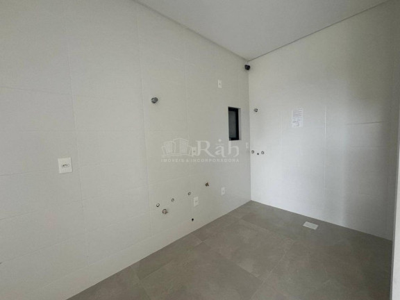 Imagem Apartamento com 2 Quartos à Venda, 70 m² em Nações - Balneário Camboriú