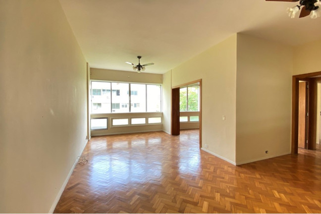 Imagem Apartamento com 3 Quartos à Venda, 136 m² em Copacabana - Rio De Janeiro Imagem Apartamento com 3 Quartos à Venda, 136 m² em Copacabana - Rio De Janeiro