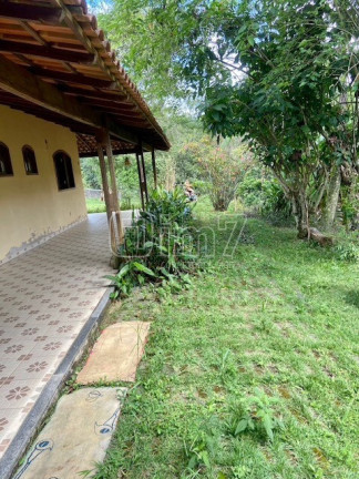 Imagem Imóvel com 3 Quartos à Venda, 200 m² em Centro - Marechal Floriano Imagem Imóvel com 3 Quartos à Venda, 200 m² em Centro - Marechal Floriano