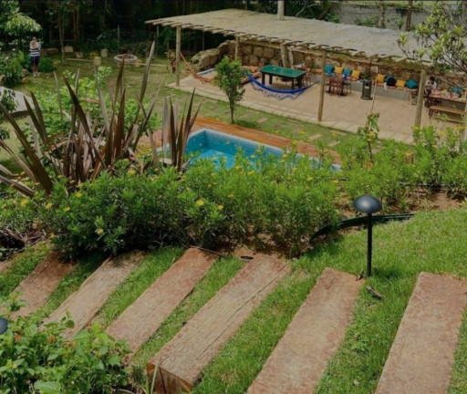 Imagem Casa com 4 Quartos à Venda, 350 m² em Quebra Frascos - Teresópolis Imagem Casa com 4 Quartos à Venda, 350 m² em Quebra Frascos - Teresópolis