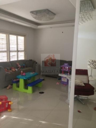 Imagem Casa com 4 Quartos à Venda, 300 m² em Medianeira - Porto Alegre Imagem Casa com 4 Quartos à Venda, 300 m² em Medianeira - Porto Alegre