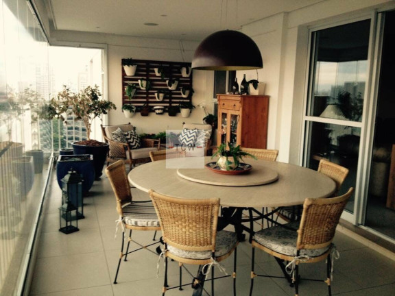 Foto do imóvel Apartamento com 3 Quartos à Venda, 162 m² em Barra Funda - São Paulo