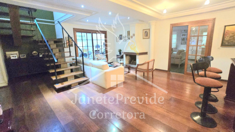 Imagem Casa de Condomínio com 4 Quartos à Venda, 270 m² em Alphaville - Santana De Parnaíba Imagem Casa de Condomínio com 4 Quartos à Venda, 270 m² em Alphaville - Santana De Parnaíba