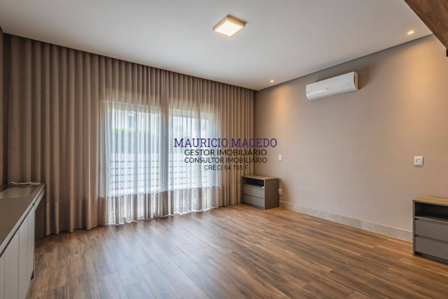 Imagem Casa com 4 Quartos à Venda, 420 m² em Tambore - Santana De Parnaíba Imagem Casa com 4 Quartos à Venda, 420 m² em Tambore - Santana De Parnaíba