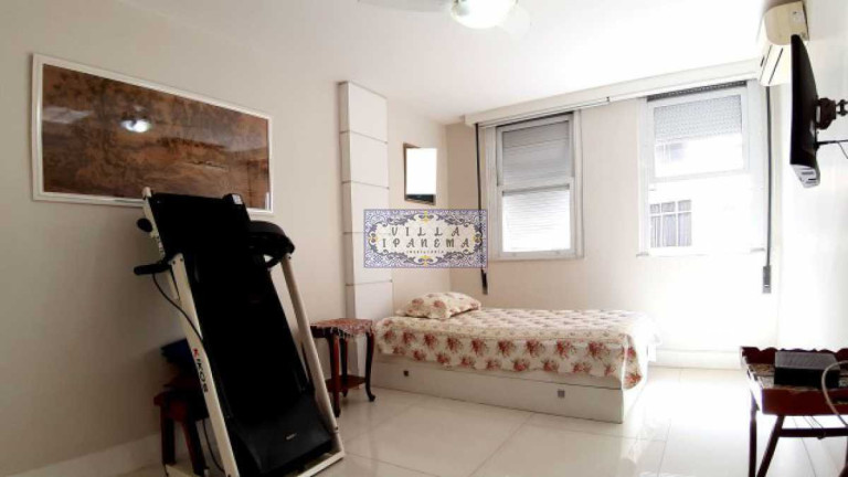 Imagem Apartamento com 7 Quartos à Venda, 360 m² em Copacabana - Rio De Janeiro Imagem Apartamento com 7 Quartos à Venda, 360 m² em Copacabana - Rio De Janeiro
