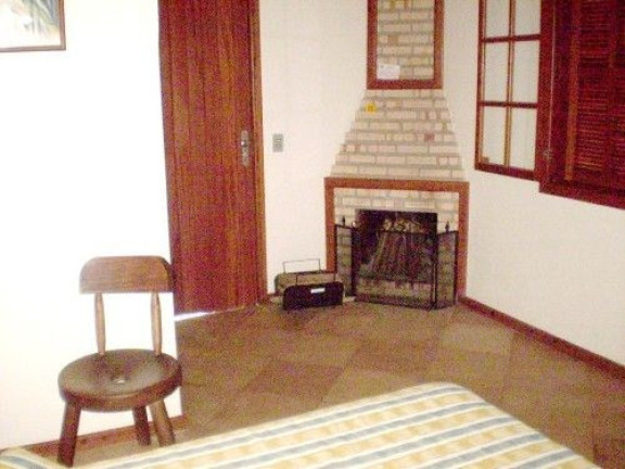 Imagem Imóvel com 13 Quartos à Venda, 1.200 m² em Albuquerque - Teresópolis Imagem Imóvel com 13 Quartos à Venda, 1.200 m² em Albuquerque - Teresópolis