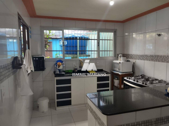 Imagem Casa com 4 Quartos à Venda, 255 m² em Novo México - Vila Velha Imagem Casa com 4 Quartos à Venda, 255 m² em Novo México - Vila Velha