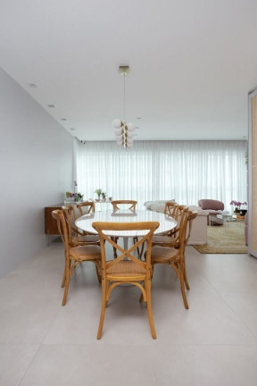 Imagem Apartamento com 3 Quartos à Venda, 120 m² em Centro - Balneário Camboriú Imagem Apartamento com 3 Quartos à Venda, 120 m² em Centro - Balneário Camboriú