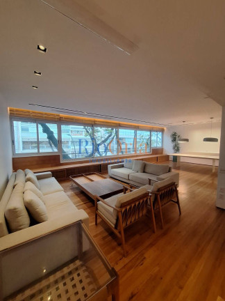 Imagem Apartamento com 3 Quartos à Venda, 240 m² em Leblon - Rio De Janeiro