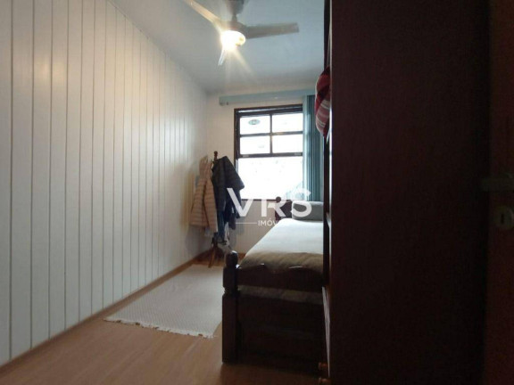 Imagem Casa com 4 Quartos à Venda, 218 m² em Granja Guarani - Teresópolis Imagem Casa com 4 Quartos à Venda, 218 m² em Granja Guarani - Teresópolis