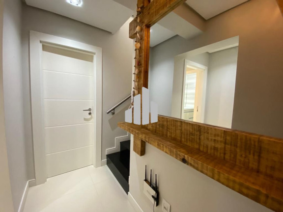 Imagem Apartamento com 3 Quartos à Venda, 180 m² em Praia Grande - Torres
