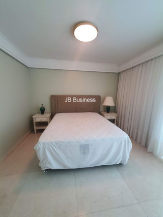 Imagem Imóvel com 2 Quartos à Venda, 200 m² em Centro - Balneário Camboriú Imagem Imóvel com 2 Quartos à Venda, 200 m² em Centro - Balneário Camboriú
