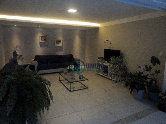 Imagem Casa com 5 Quartos à Venda, 320 m² em Rio Do Ouro - Niterói