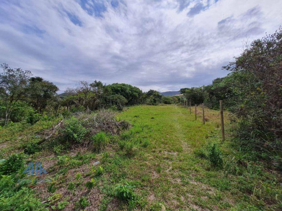 Imagem Terreno à Venda, 4 m² em Macacú - Garopaba Imagem Terreno à Venda, 4 m² em Macacú - Garopaba