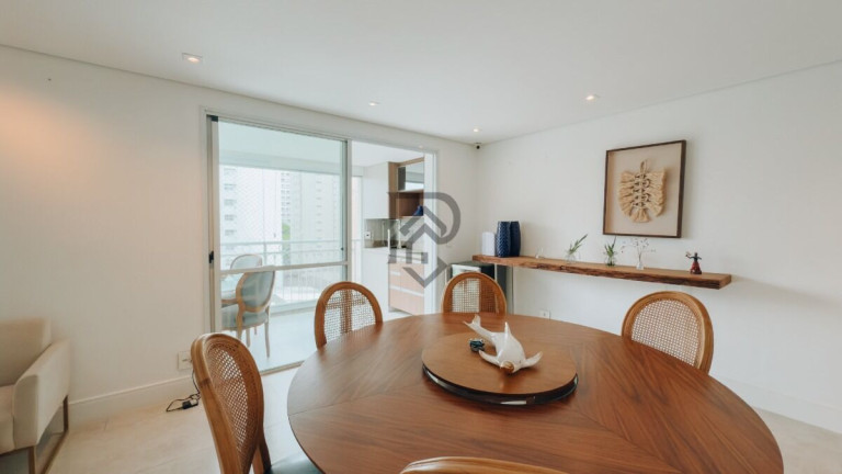 Imagem Apartamento com 3 Quartos à Venda, 143 m² em Moema - São Paulo
