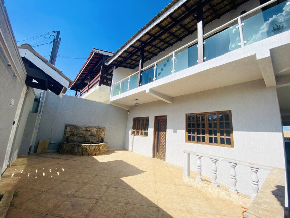 Imagem Casa com 3 Quartos à Venda, 300 m² em Centro - Mairiporã Imagem Casa com 3 Quartos à Venda, 300 m² em Centro - Mairiporã