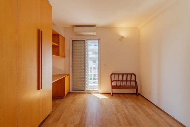 Imagem Apartamento com 2 Quartos à Venda, 117 m² em Pinheiros - São Paulo Imagem Apartamento com 2 Quartos à Venda, 117 m² em Pinheiros - São Paulo