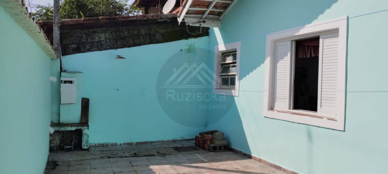Casa com 2 Quartos à Venda, 250 m² em Jardim Ivoty - Itanhaém
